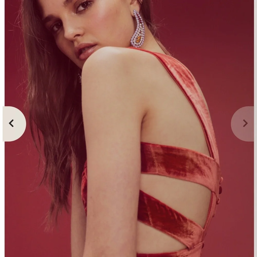 For Loves and Lemons Red Velvet Cutout Mini dress - Picture 7 of 8